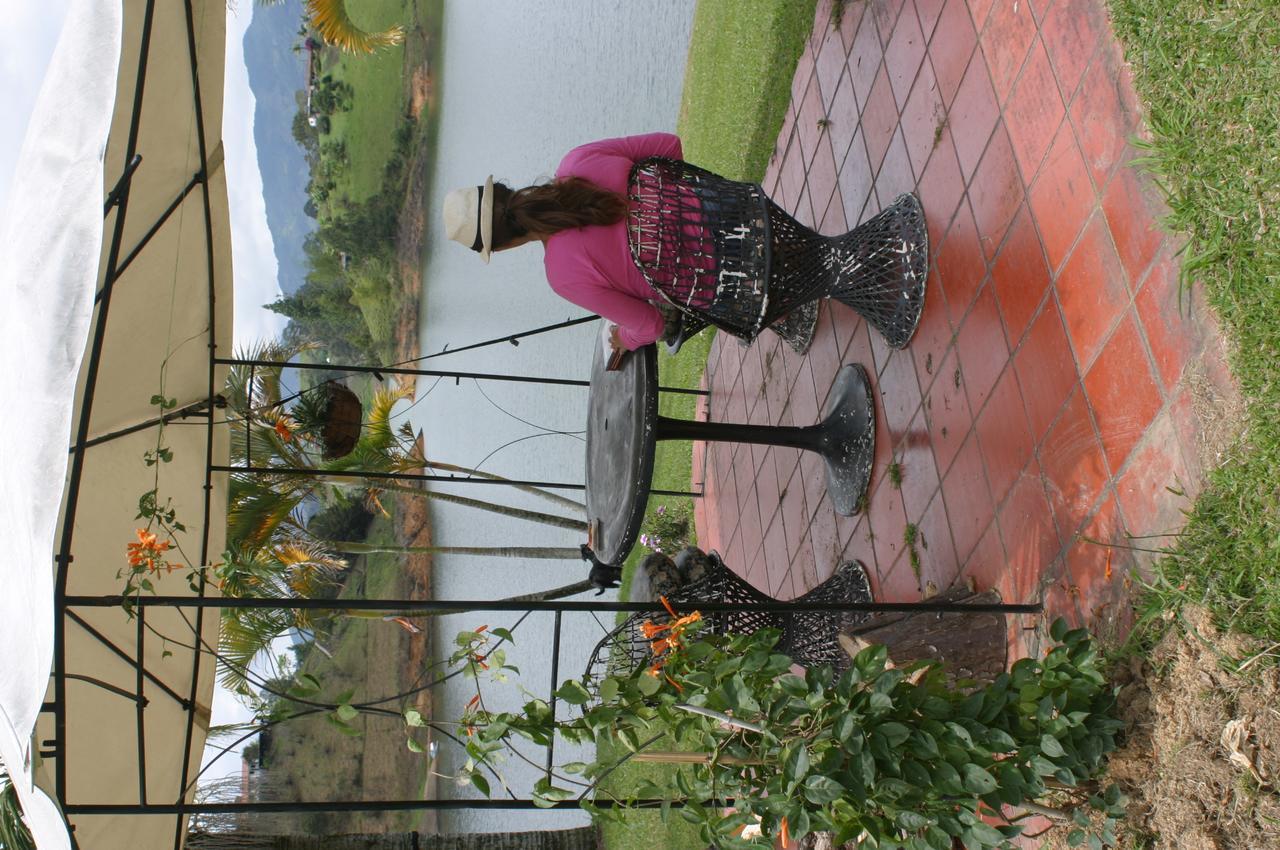 Casa Finca Tipica The Lake Hotel Guatapé Екстериор снимка