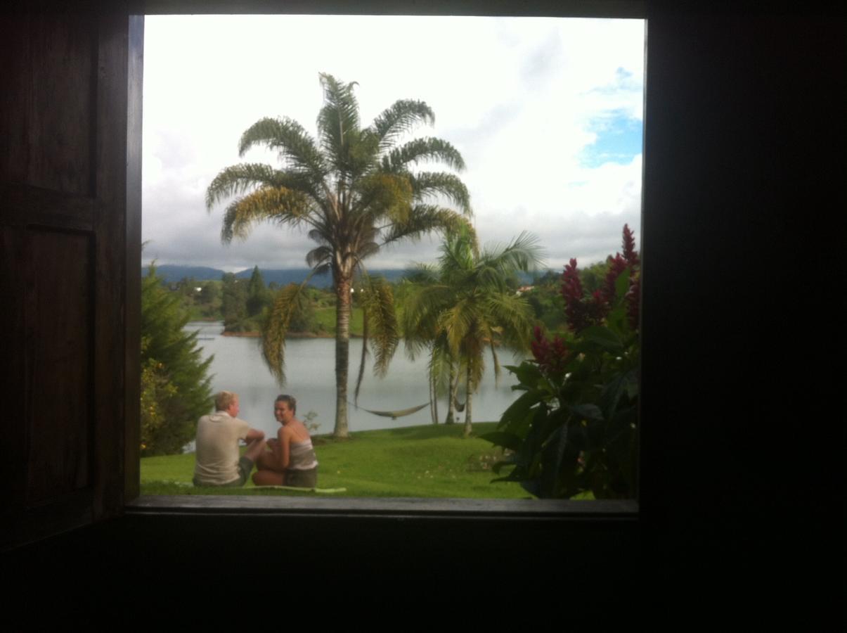 Casa Finca Tipica The Lake Hotel Guatapé Екстериор снимка