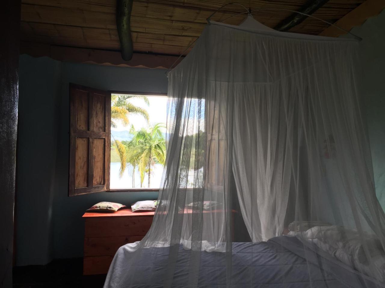 Casa Finca Tipica The Lake Hotel Guatapé Екстериор снимка